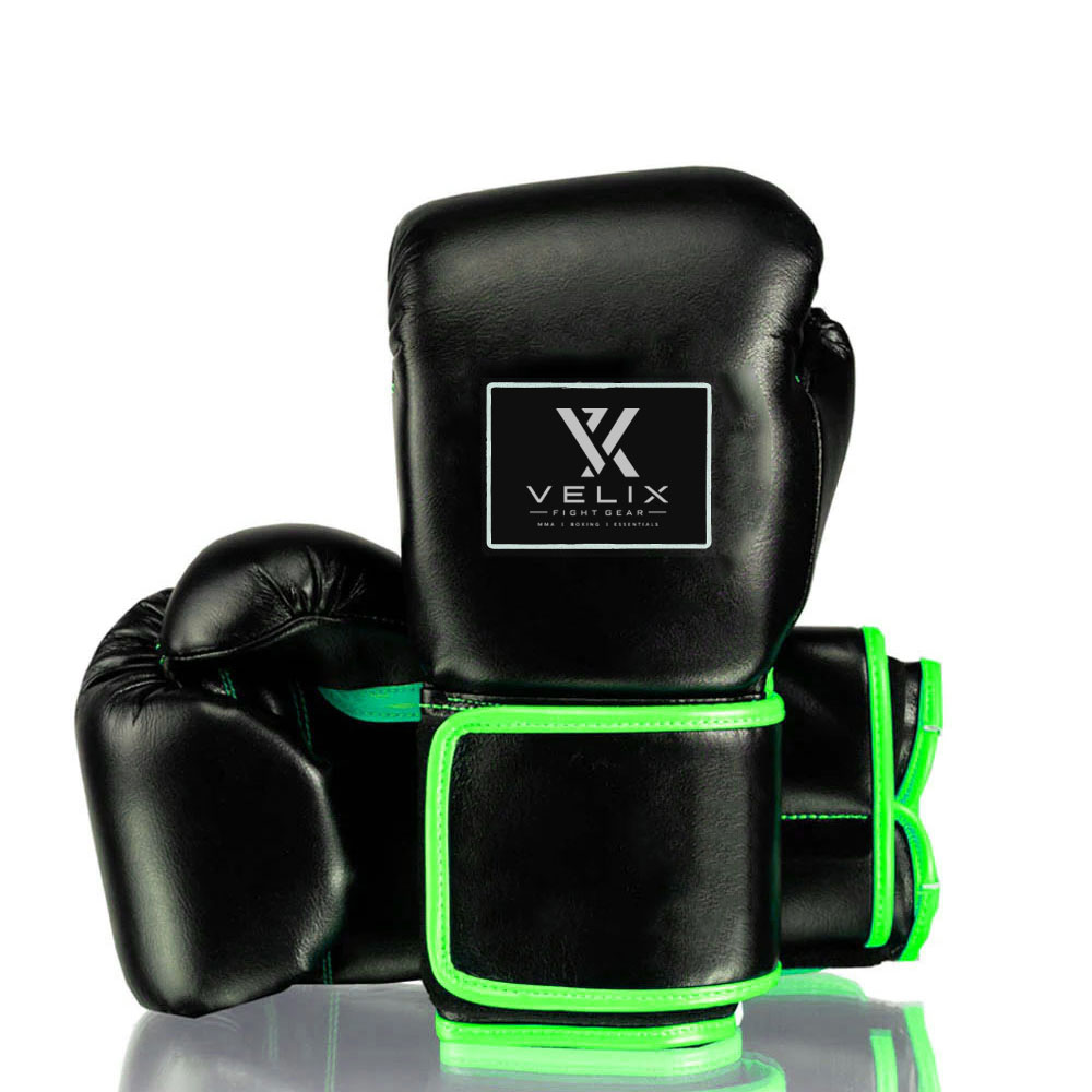 2 Boxing Gloves - Image 1
